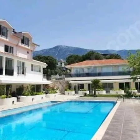 公寓 Stunning In Oludeniz With Seaview And Pool